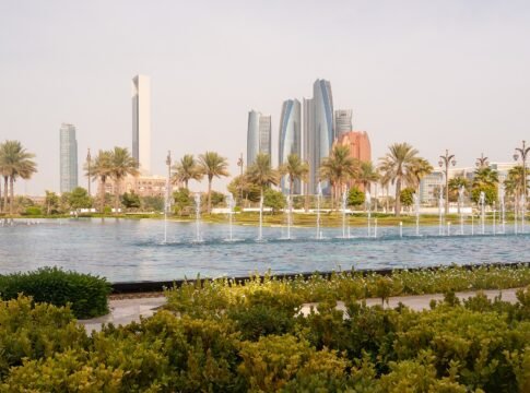 Netanyahu Makes Unannounced Trip to Abu Dhabi, Meets UAE President Amid Row Over October 7 Warning Report