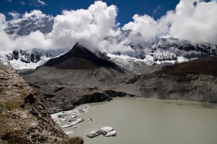 imja-glacial-lake-nepal-file-photo Imja glacial lake and glacier in Nepal's Everest region (file photo)