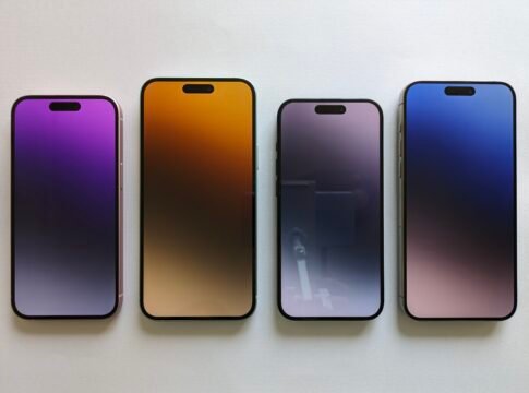 Global Smartphone Shipments Fall 20% in Q3 2026; Market Share Tells a Different Story
