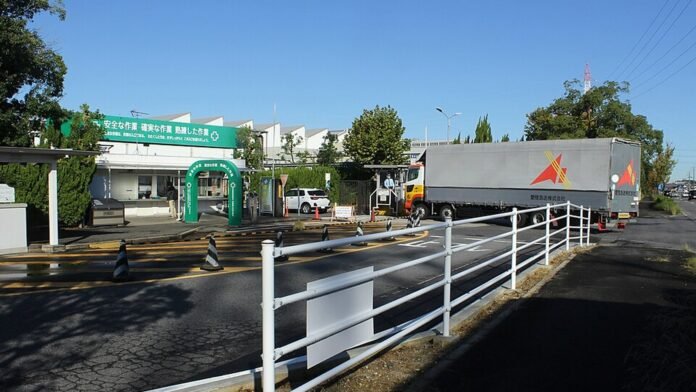 oct30-3 Toyota’s Takaoka plant in Toyota, Aichi, Japan — October 26, 2021 file image