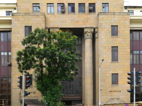 India Sets Up Suresh Patel-Led Banking Reform Panel With a Six-Month Mandate