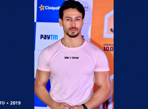 Tiger Shroff Safe After Shots Fired at Car in Mumbai’s Juhu; Two Others Injured